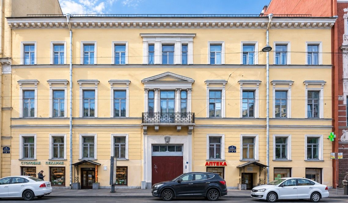 фасад дома, Бизнес-центр 1-я линия В.О., 40 по адресу г Санкт-Петербург, лн 1-я В.О., д 40